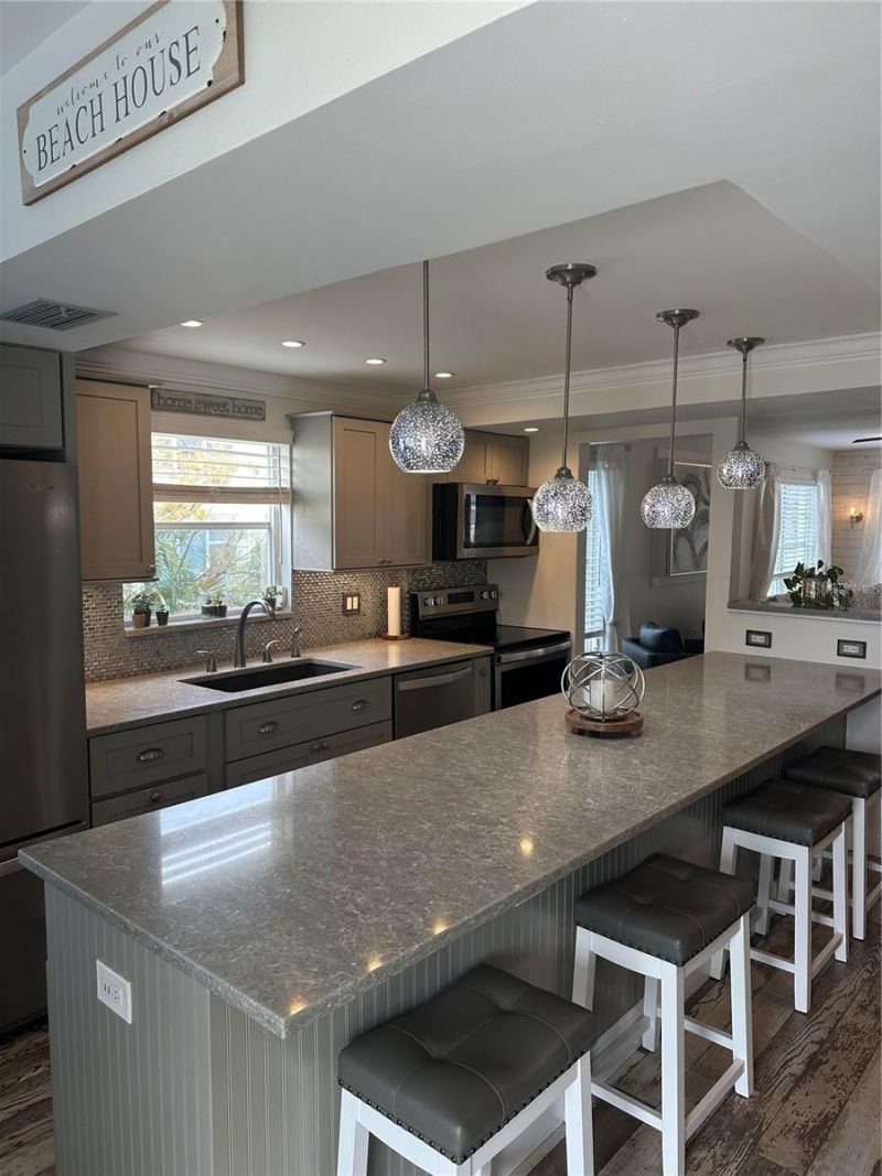 3802 Gulf Of Mexico Drive, Unit A207, Longboat Key, FL 34228 Photo