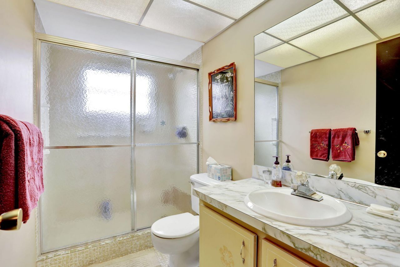 2951 NW 46th Avenue, Unit 201, Lauderdale Lakes, FL 33313 Photo