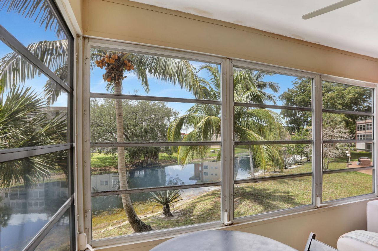 2951 NW 46th Avenue, Unit 201, Lauderdale Lakes, FL 33313 Photo