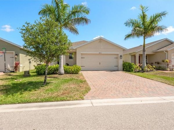 8813 Swell Brooks CT, NORTH FORT MYERS, FL 33917