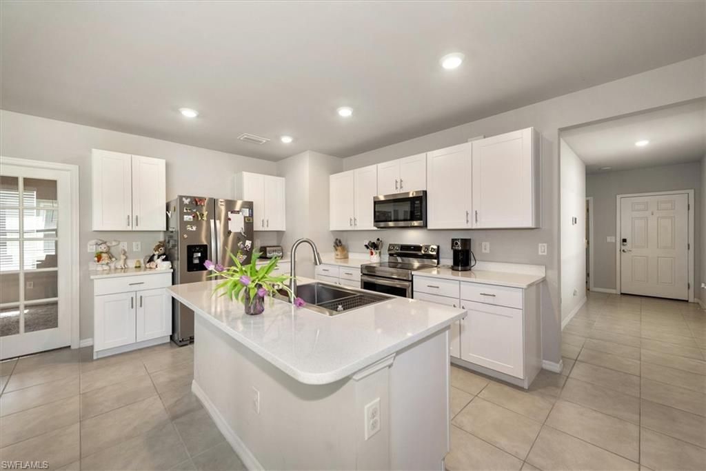 8813 Swell Brooks Ct, North Fort Myers, FL 33917 Photo