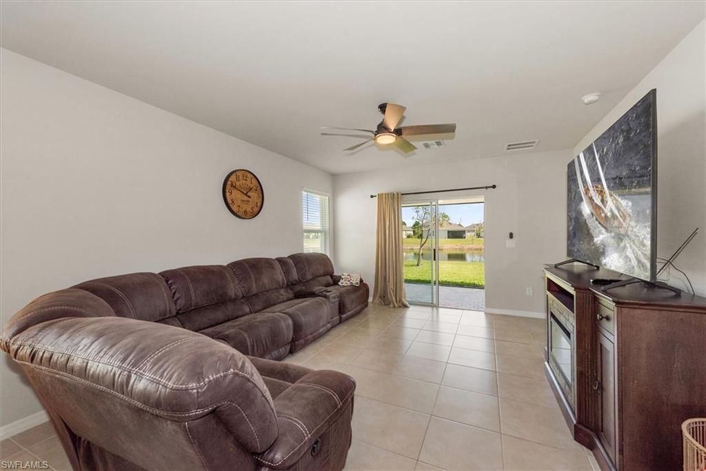 8813 Swell Brooks Ct, North Fort Myers, FL 33917 Photo