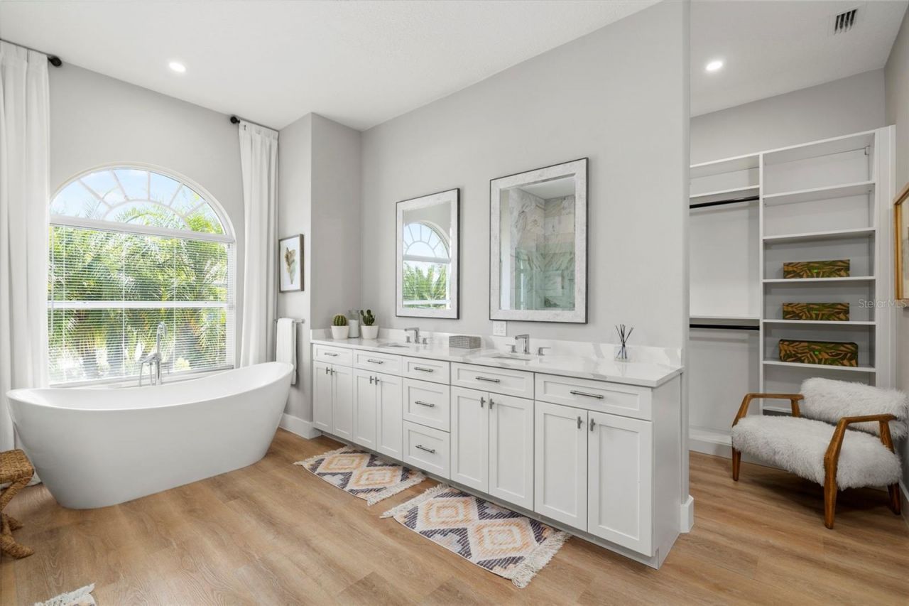 30247 Fairway Drive, Wesley Chapel, FL 33543 Photo