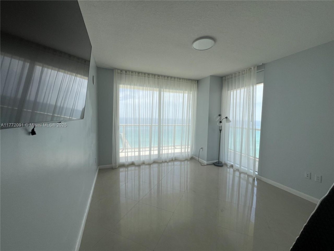 16699 Collins Ave, Unit 1202, Sunny Isles Beach, FL 33160 Photo