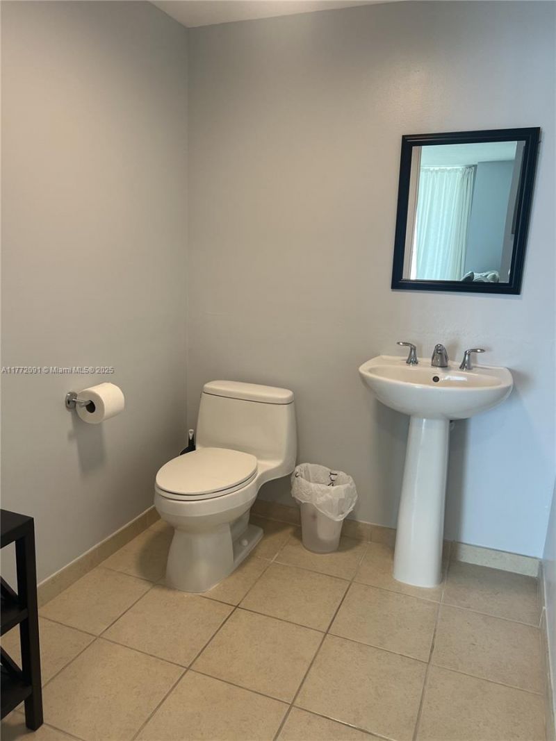 16699 Collins Ave, Unit 1202, Sunny Isles Beach, FL 33160 Photo