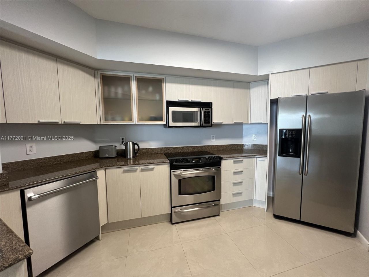 16699 Collins Ave, Unit 1202, Sunny Isles Beach, FL 33160 Photo