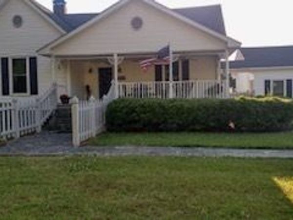 7133 Forrest Road, Hogansville, GA 30230