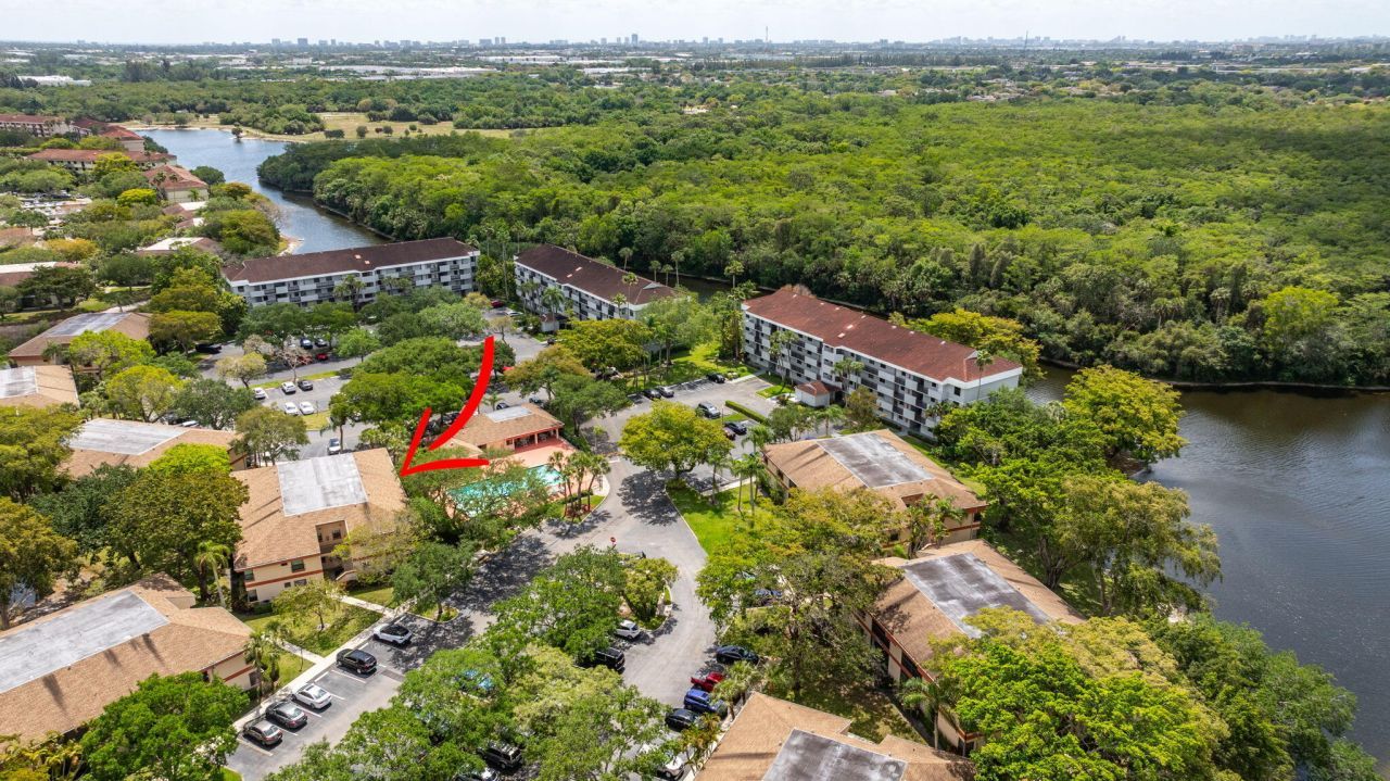 4165 Carambola Circle S, Unit 2162, Coconut Creek, FL 33066 Photo