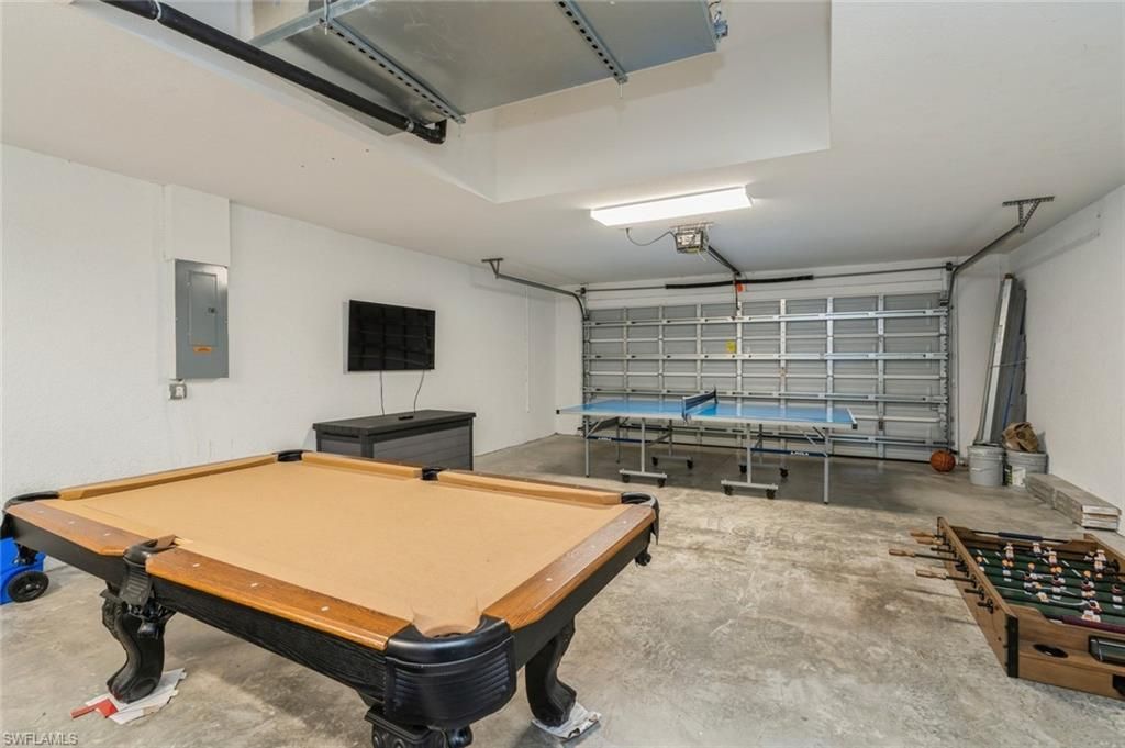 1921 SE 12th St, Cape Coral, FL 33990 Photo