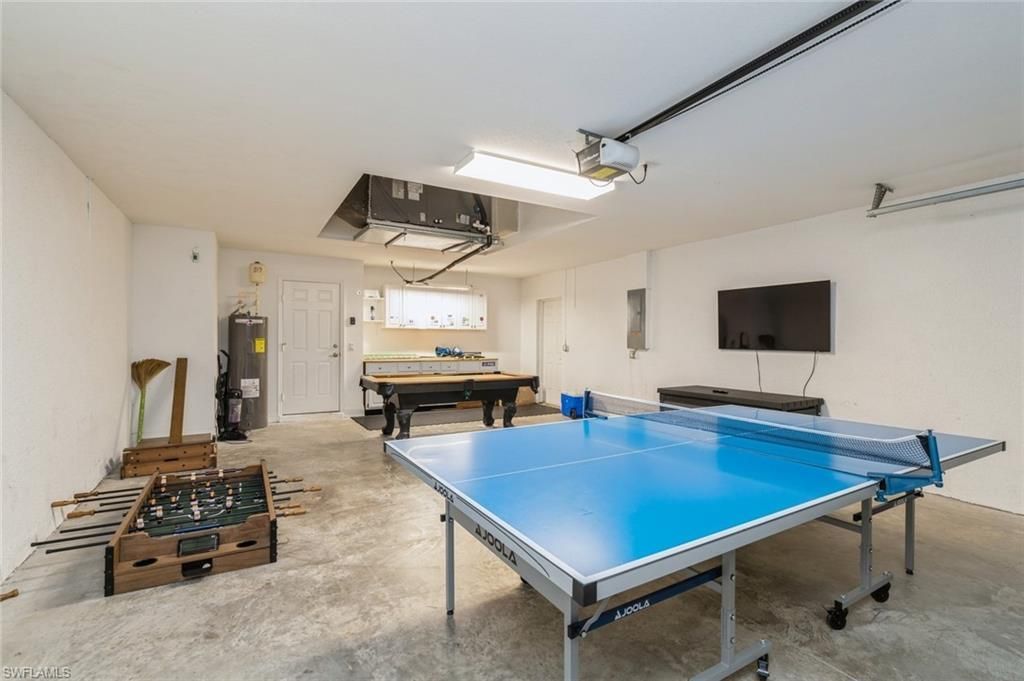 1921 SE 12th St, Cape Coral, FL 33990 Photo