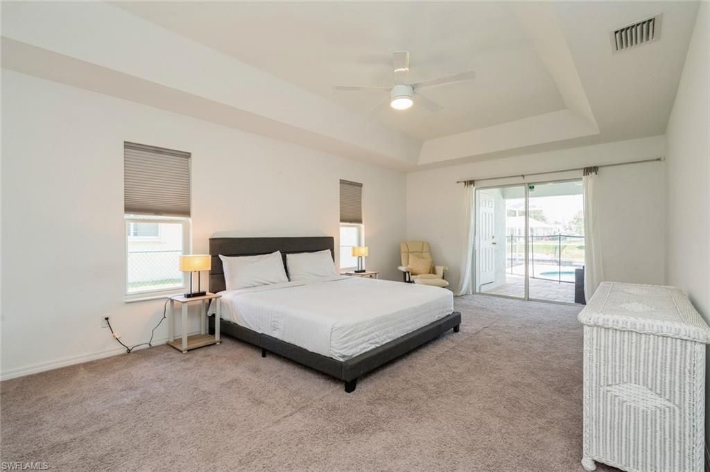 1921 SE 12th St, Cape Coral, FL 33990 Photo