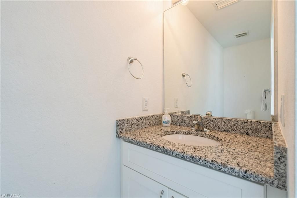 1921 SE 12th St, Cape Coral, FL 33990 Photo