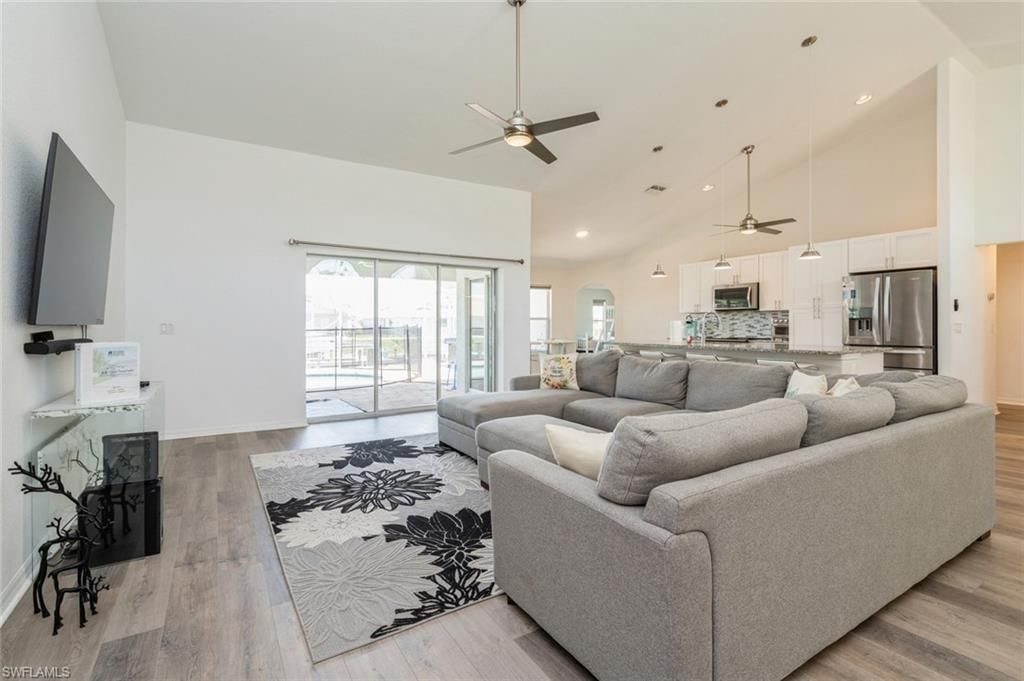 1921 SE 12th St, Cape Coral, FL 33990 Photo