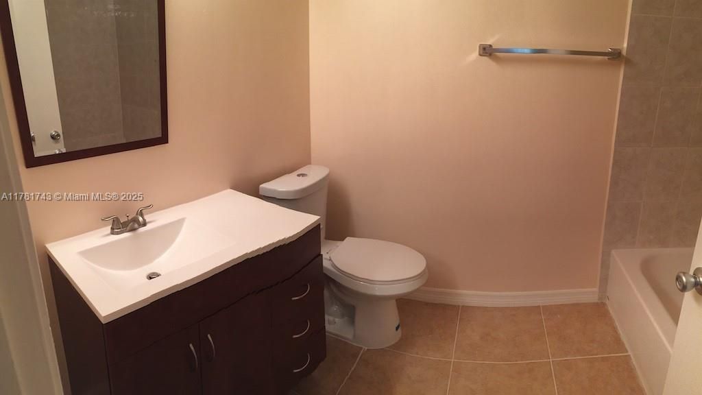 3204 Coral Lake Dr, Unit 3204, Coral Springs, FL 33065 Photo