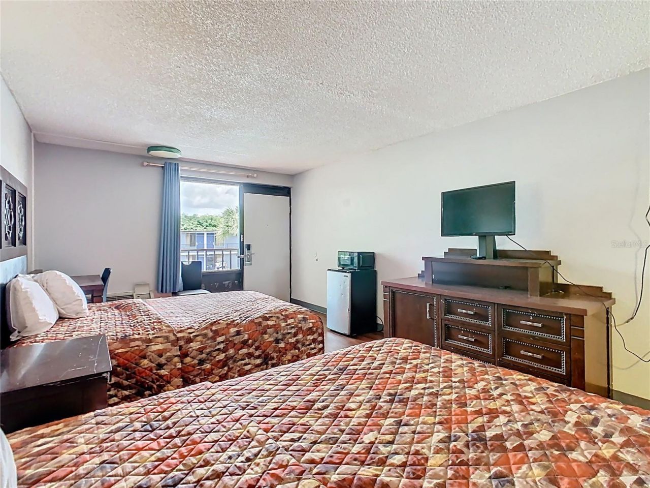 4121 W Vine Street, Kissimmee, FL 34741 Photo