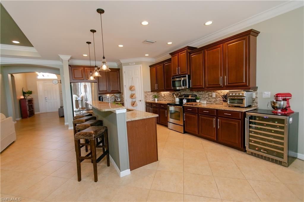 2604 Stonyhill Ct, Cape Coral, FL 33991 Photo