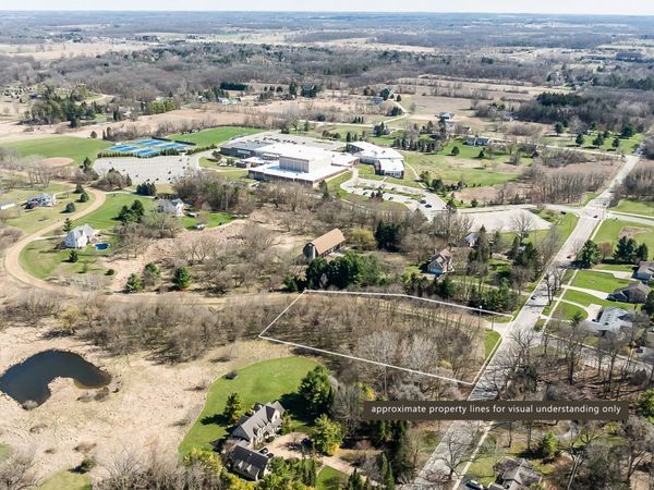 N Freer Road, Chelsea, MI 48118