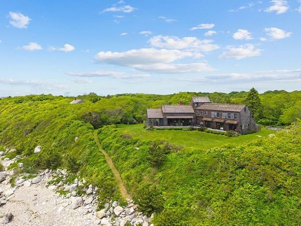 1635 Isabella Beach Road, Fishers Island, NY 06390