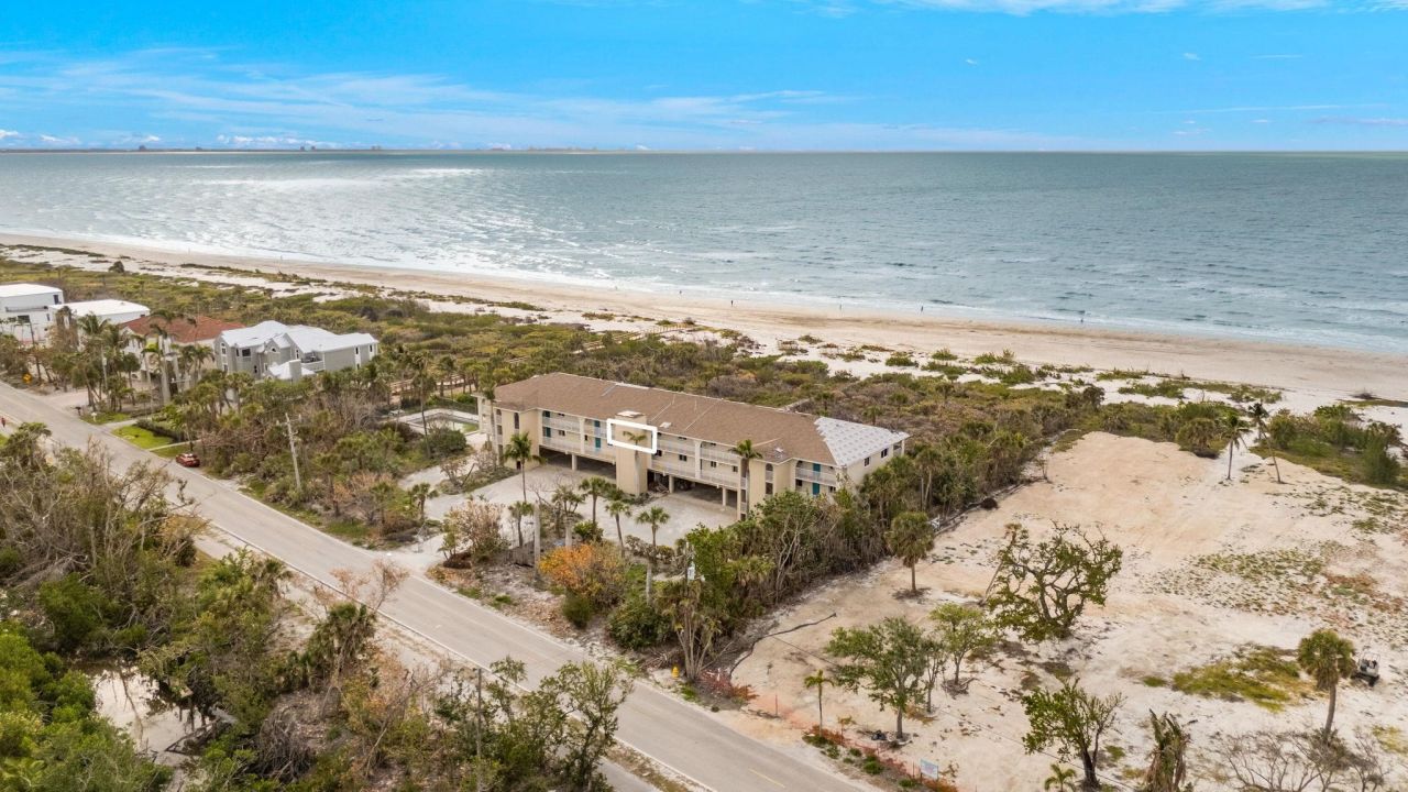 527 E Gulf Dr, Unit 204, Sanibel, FL 33957 Photo