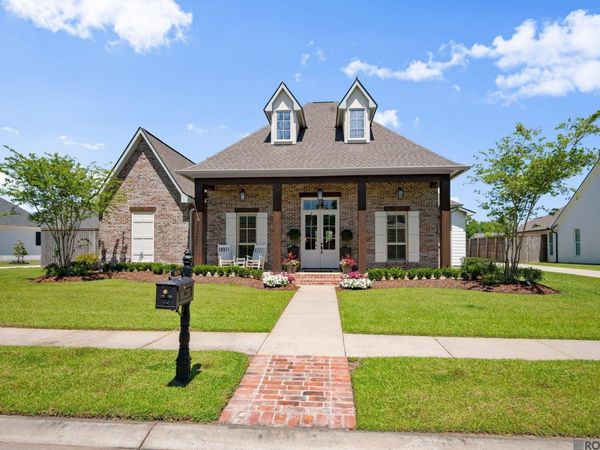 36354 Talonstone Dr, Geismar, LA 70734