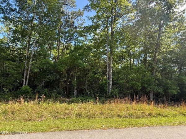 6328 Banyan Place, Diamondhead, MS 39525