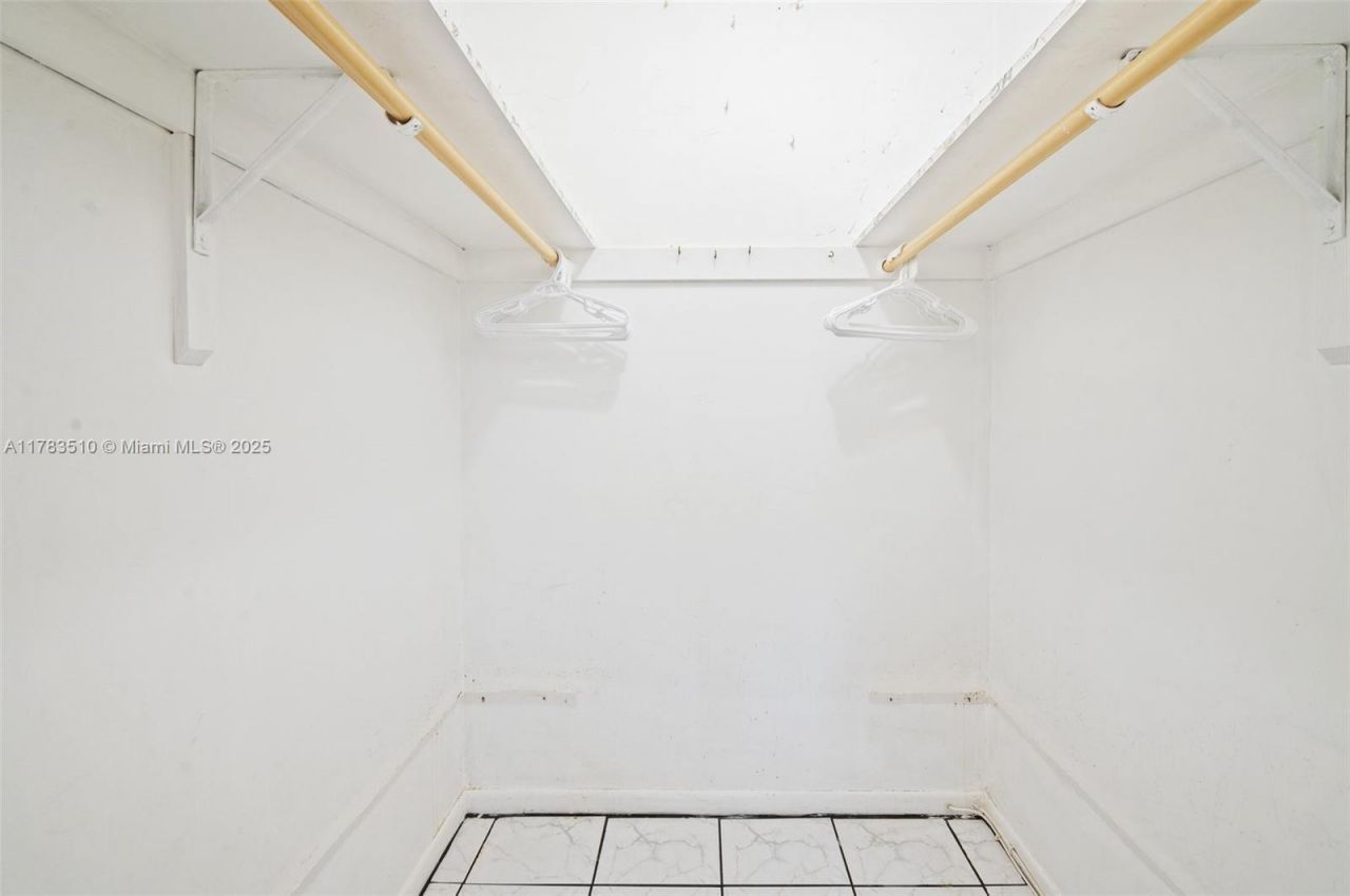 5300 Washington St, Unit G323, Hollywood, FL 33021 Photo