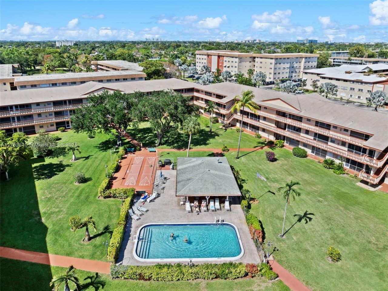 5300 Washington St, Unit G323, Hollywood, FL 33021 Photo