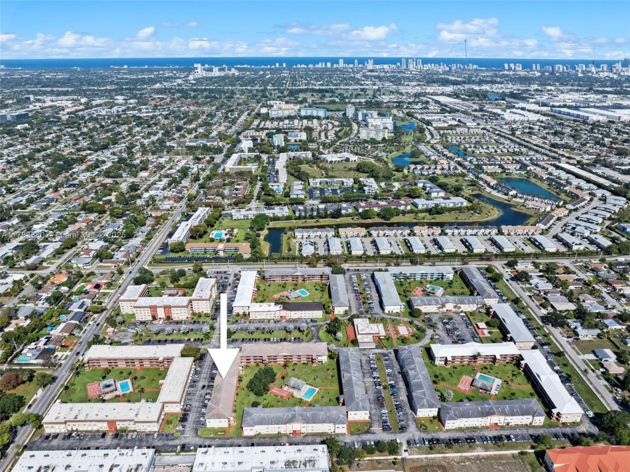 5300 Washington St, Unit G323, Hollywood, FL 33021 Photo