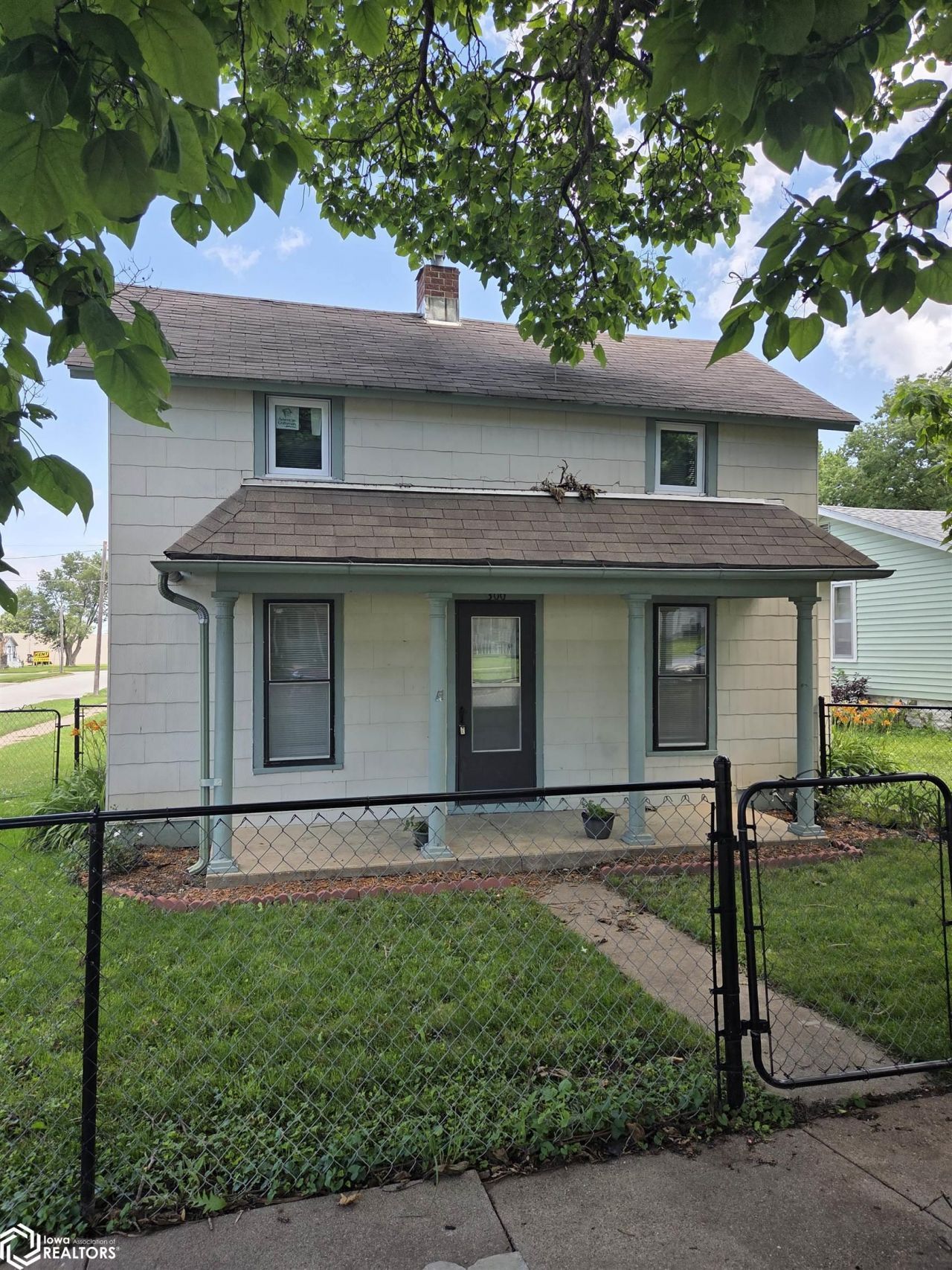 300 Linn Street, Atlantic, IA 50022 Main Photo