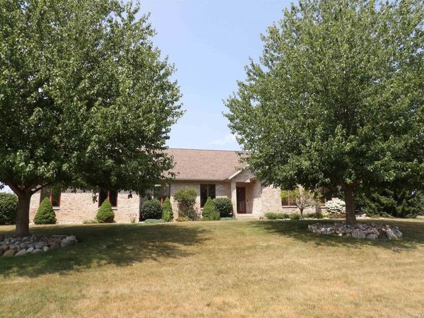 2776 W Hogan Avenue, LaPorte, IN 46350