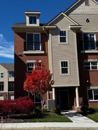 25549 Grandview Lane, Novi, MI 48375 Main Photo