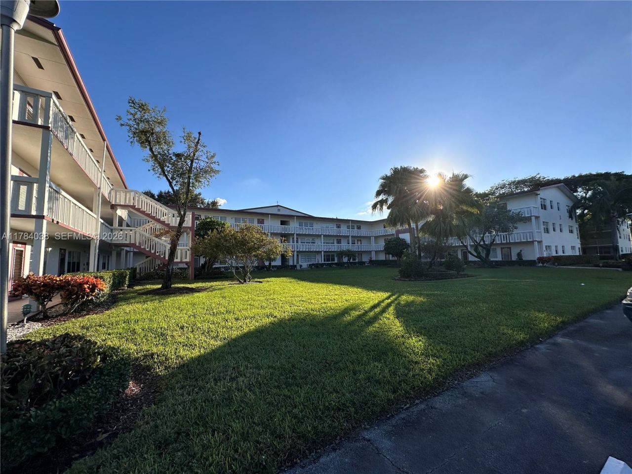 569 N Fanshaw N, Unit 569, Boca Raton, FL 33434 Photo