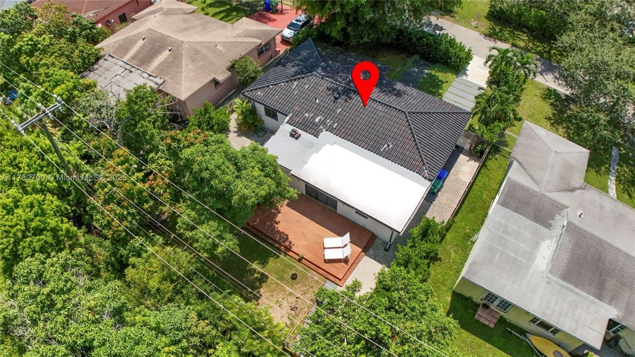 281 NE 48th Ter, Miami, FL 33137 Photo