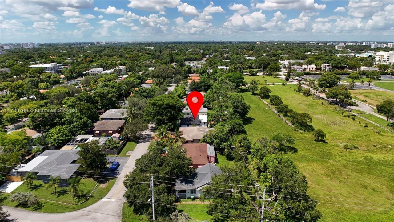 281 NE 48th Ter, Miami, FL 33137 Photo