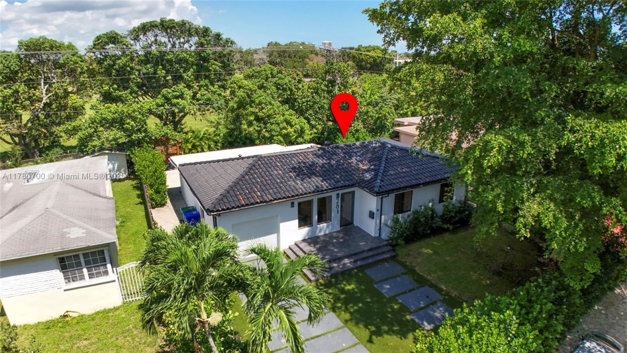 281 NE 48th Ter, Miami, FL 33137 Photo