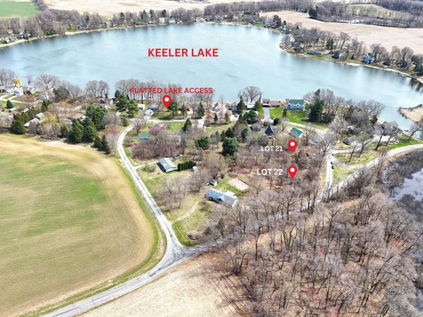 VL W Oak Drive, Decatur, MI 49045