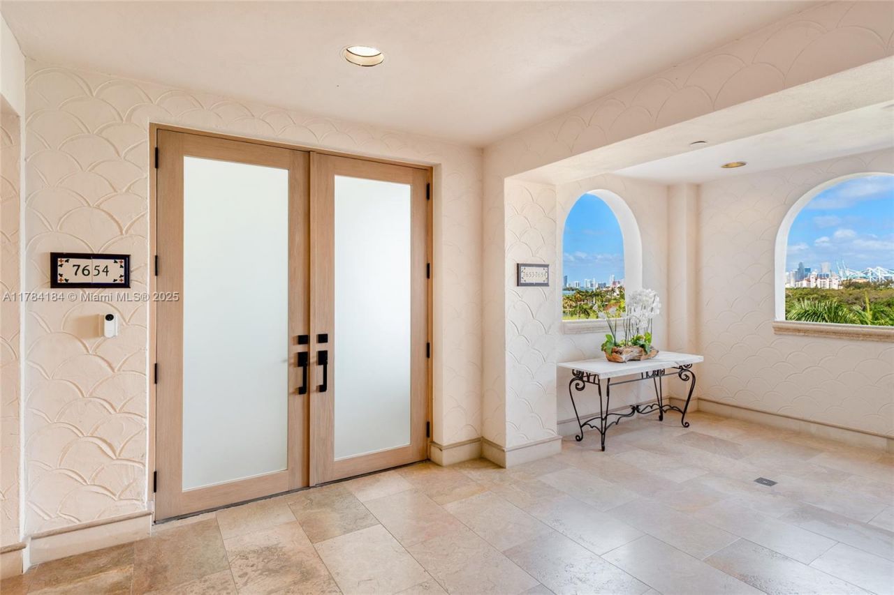 7600 Fisher Island Dr, Unit 7654, Miami Beach, FL 33109 Photo