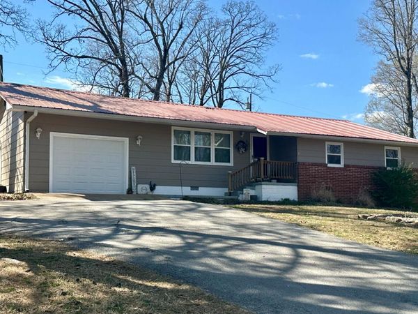 85 Peggy Avenue, Mammoth Spring, AR 72554