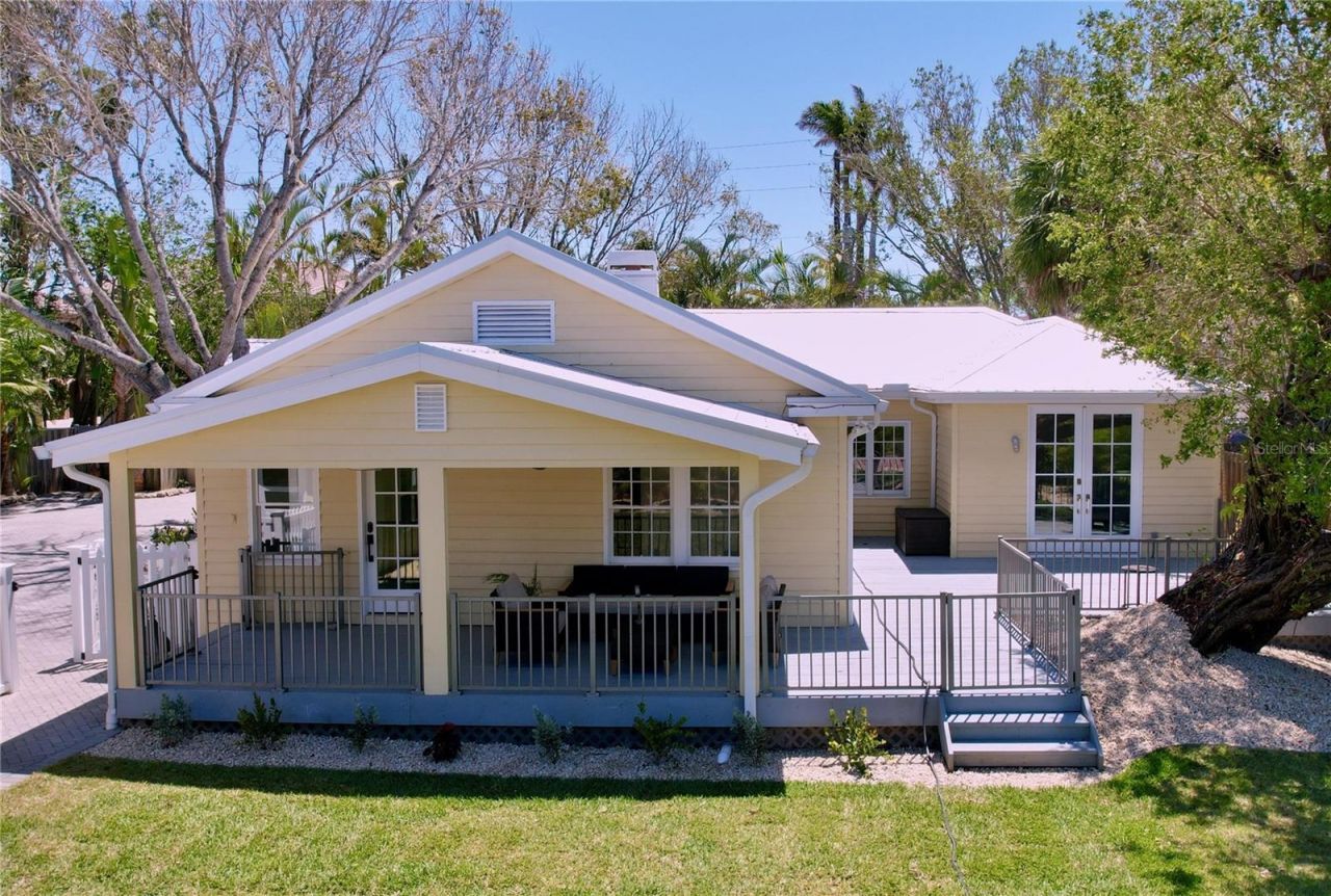 763 Siesta Drive, Sarasota, FL 34242 Photo