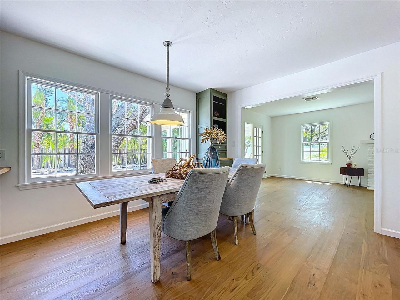 763 Siesta Drive, Sarasota, FL 34242 Photo