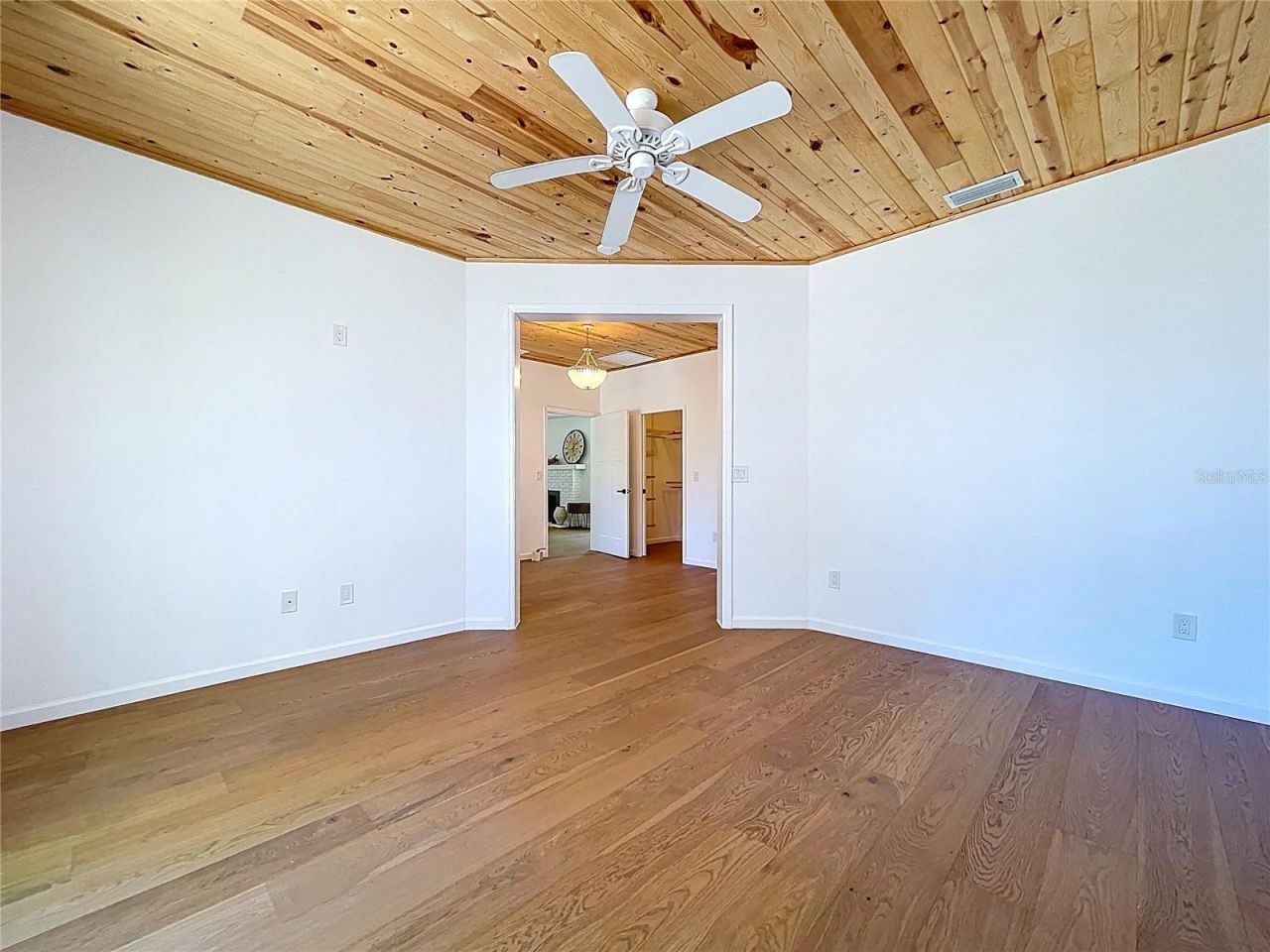 763 Siesta Drive, Sarasota, FL 34242 Photo