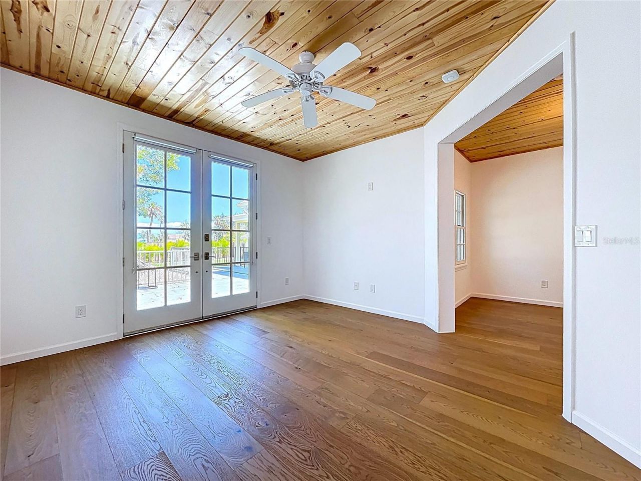 763 Siesta Drive, Sarasota, FL 34242 Photo