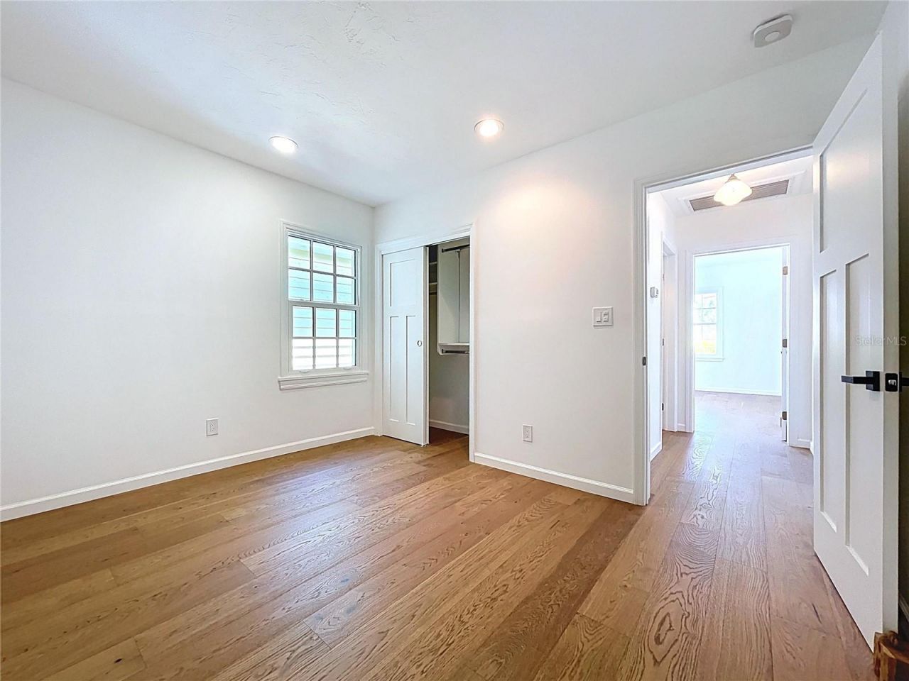 763 Siesta Drive, Sarasota, FL 34242 Photo