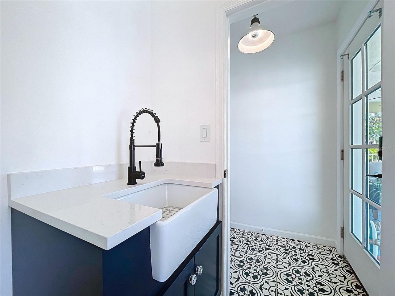 763 Siesta Drive, Sarasota, FL 34242 Photo