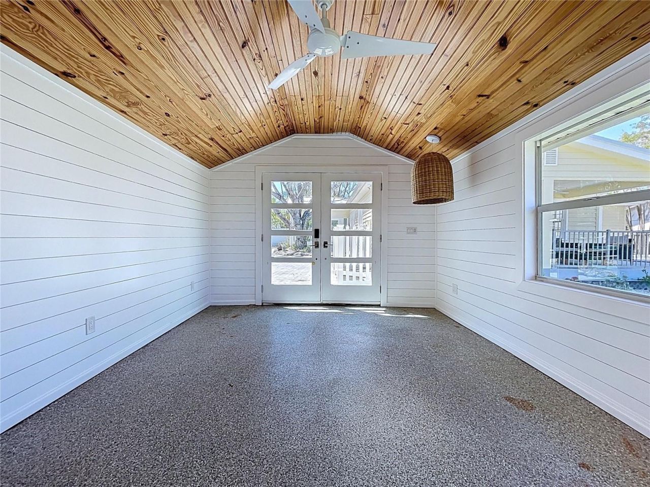 763 Siesta Drive, Sarasota, FL 34242 Photo