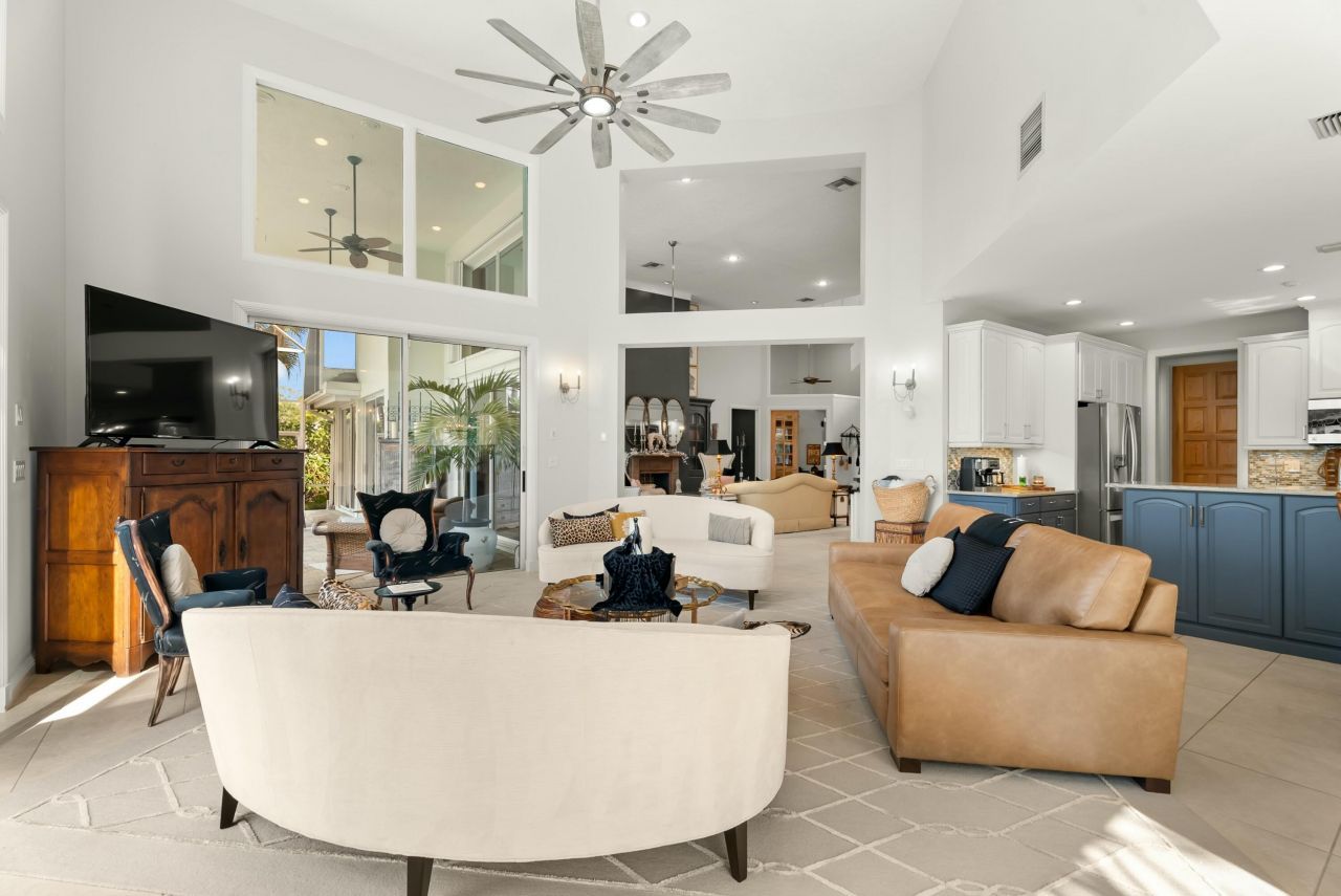 560 SW Bay Pointe Circle, Palm City, FL 34990 Photo