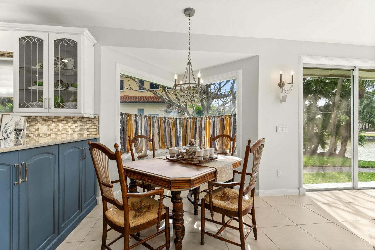 560 SW Bay Pointe Circle, Palm City, FL 34990 Photo