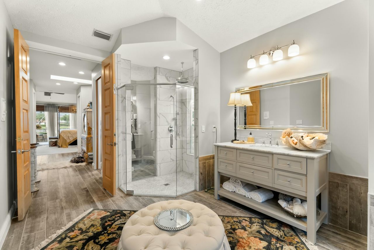 560 SW Bay Pointe Circle, Palm City, FL 34990 Photo