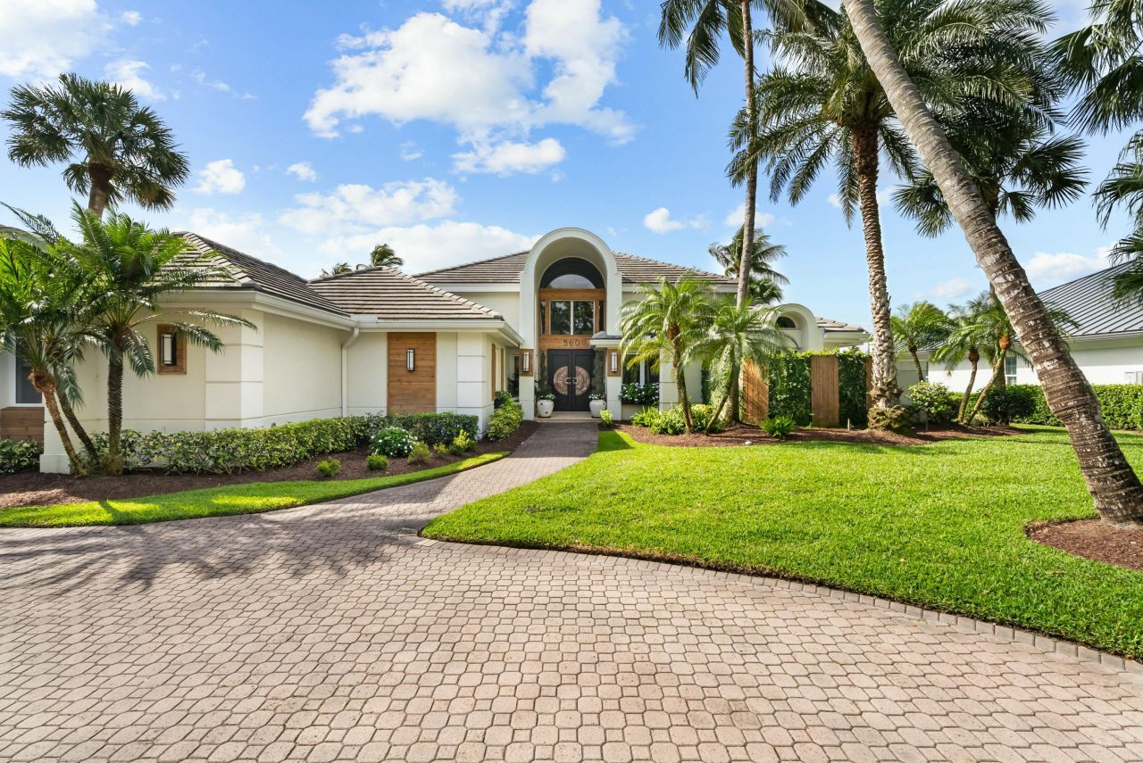 560 SW Bay Pointe Circle, Palm City, FL 34990 Photo