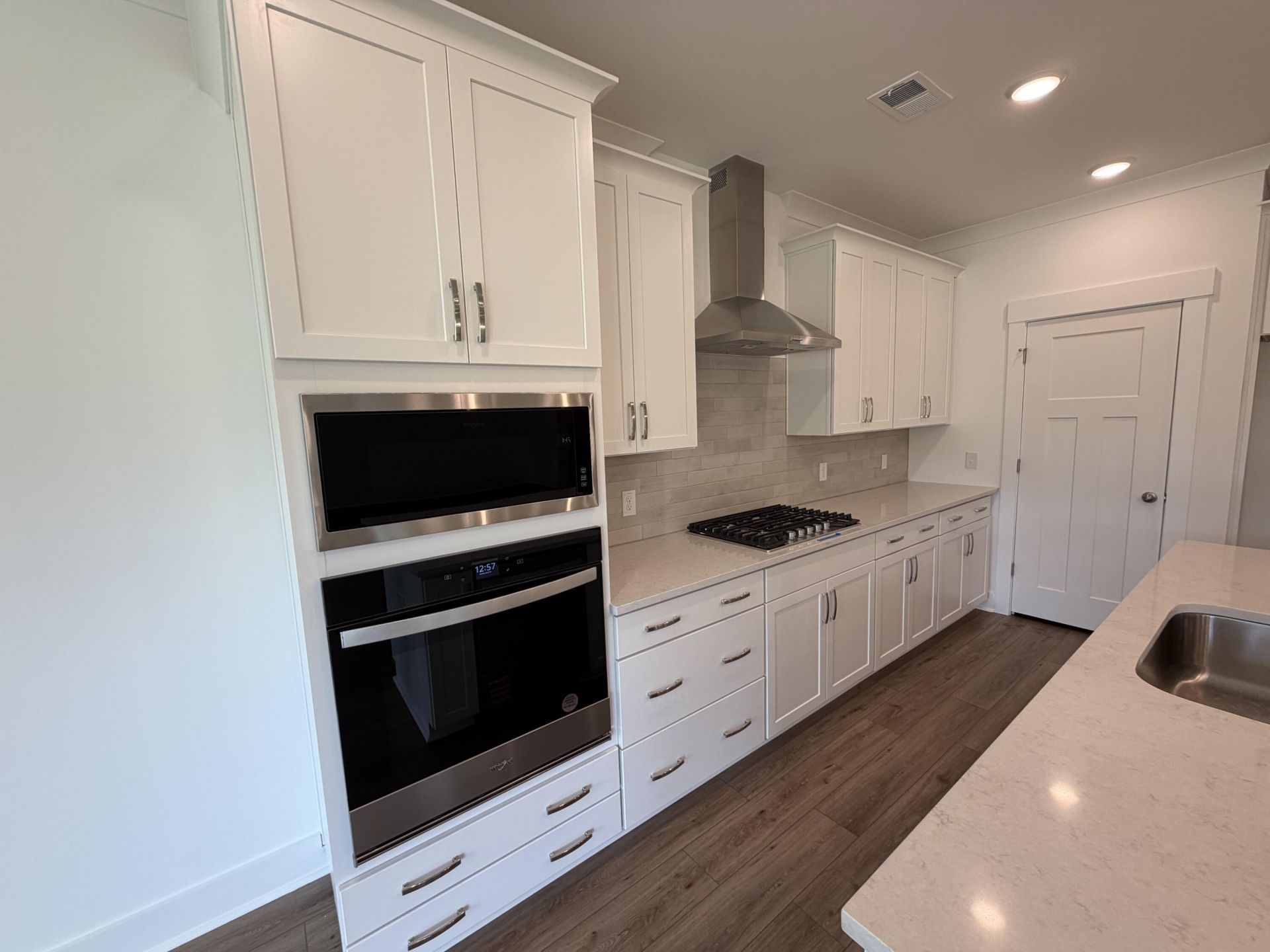 1968 Central Avenue Photo 20